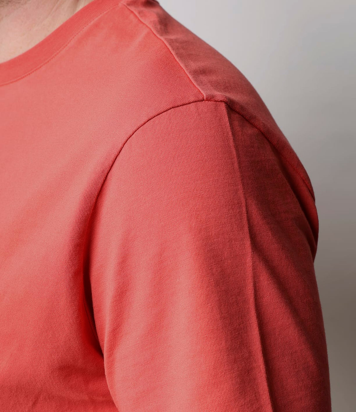 Standard T-Shirt Faded Red
