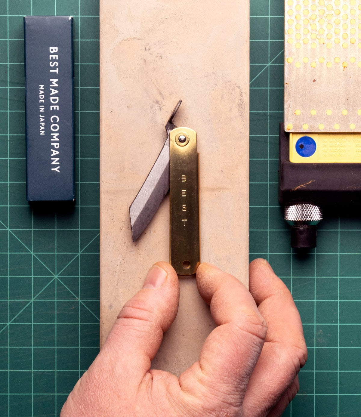 Mid Brass Higo Knife